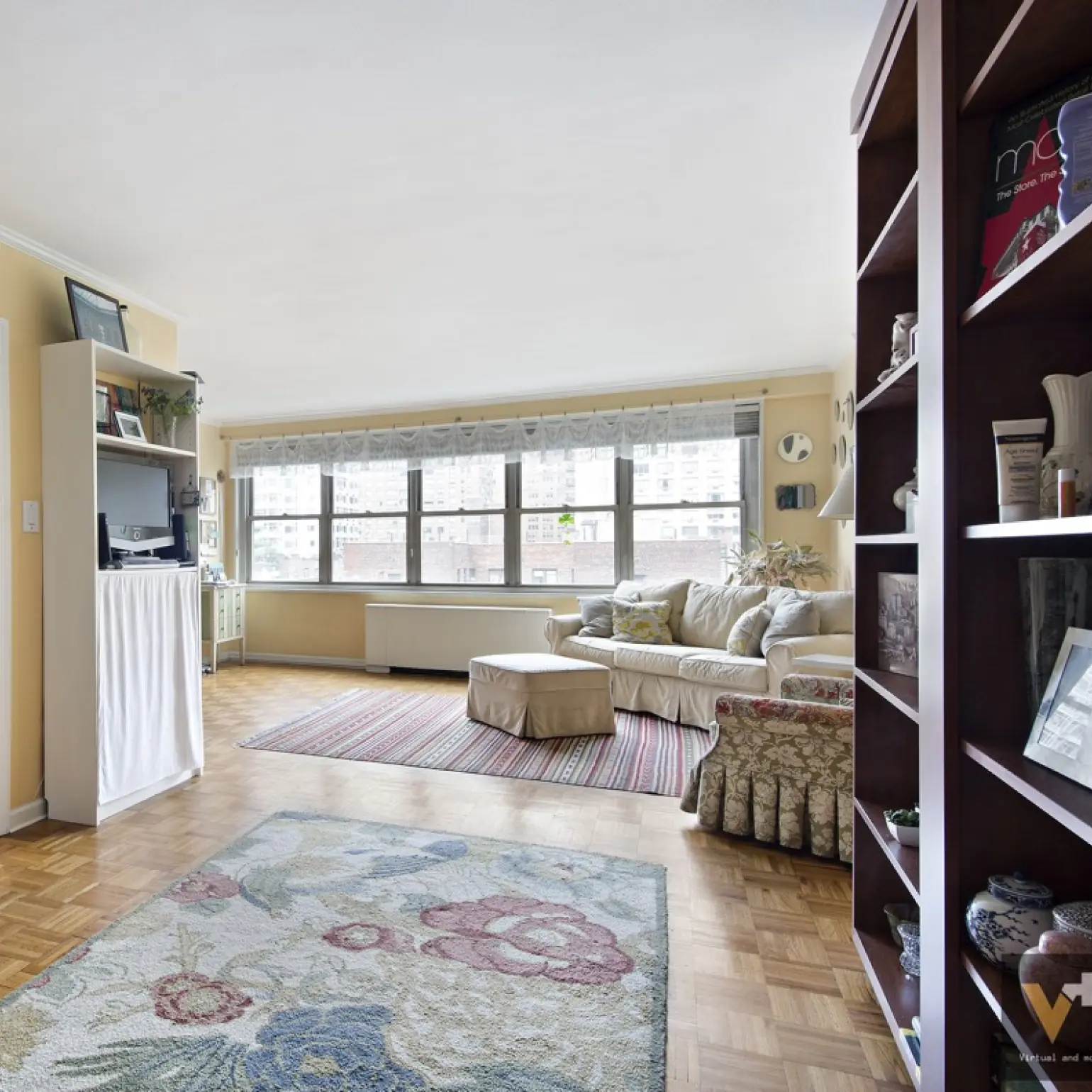 AI interior design showing room redesign transformation